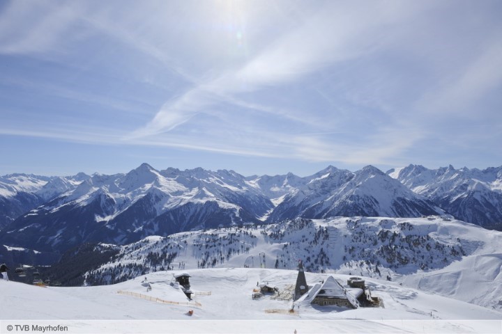 Skigebiet Kitzbühel und Skigebiet Kirchberg Skigebiet Kitzbühel und Skigebiet Kirchberg