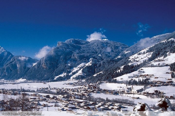 Skigebiet Hippach - Skiregion Zillertal Skigebiet Hippach - Skiregion Zillertal
