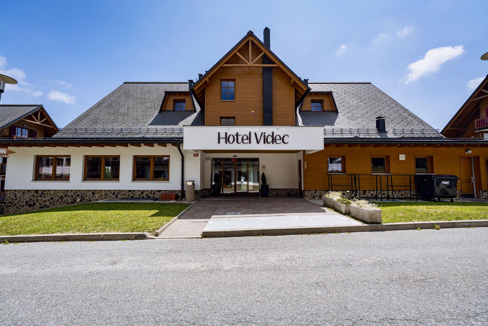 Pohorje Village Resort - Forest Hotel Videc in Maribor, Pohorje Village Resort - Forest Hotel Videc / Slowenien