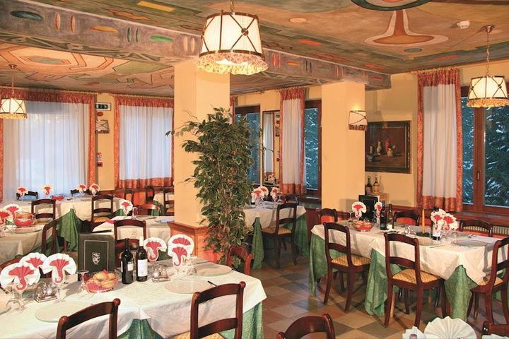 Hotel Villa Emma billig / Fassatal (Dolomiten) Italien verfügbar