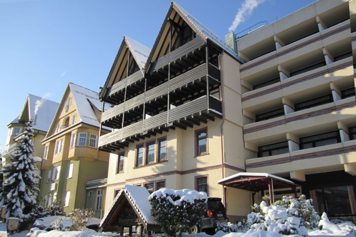 Hotel Bergfrieden frei / Bad Wildbad Deutschland Skipass