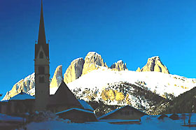 Sportclub Maria Teresa & Hotel Val de Costa & Hotel Alpe in Fassatal (Dolomiten) günstig buchen / Italien Sportclub Maria Teresa & Hotel Val de Costa & Hotel Alpe in Fassatal (Dolomiten), Sportclub Maria Teresa & Hotel Val de Costa & Hotel Alpe / Italien