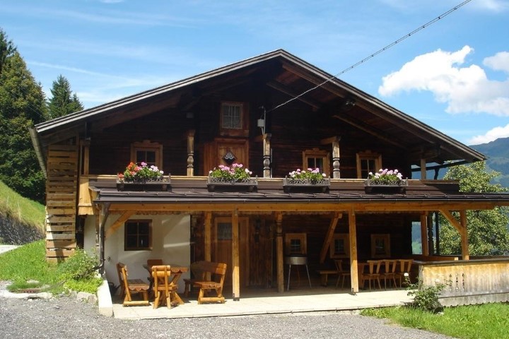 Zirbenhäusl Korum in Fügen (Zillertal) günstig buchen / Österreich Zirbenhäusl Korum in Fügen (Zillertal), Zirbenhäusl Korum / Österreich