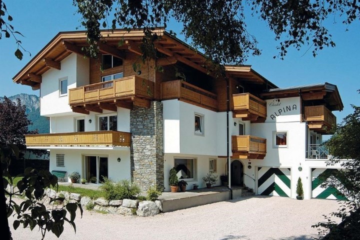 Appartementhaus Chalet Alpina in St. Johann in Tirol günstig buchen / Österreich Appartementhaus Chalet Alpina in St. Johann in Tirol, Appartementhaus Chalet Alpina / Österreich
