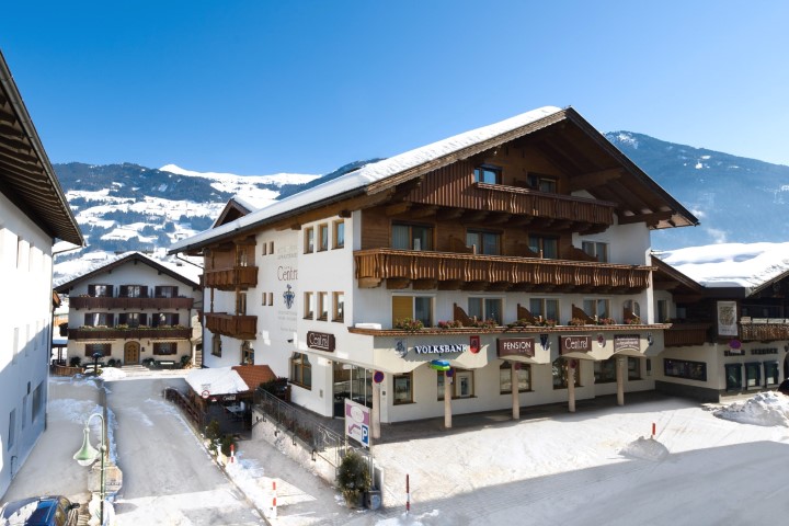 Aktivhotel & Landhaus Central in Fügen (Zillertal) günstig buchen / Österreich Aktivhotel & Landhaus Central in Fügen (Zillertal), Aktivhotel & Landhaus Central / Österreich