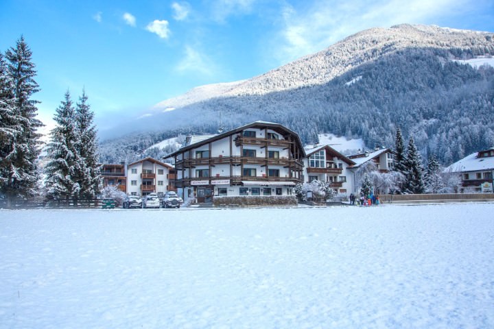 Hotel Wiesenhof in St. Johann im Ahrntal günstig buchen / Italien Hotel Wiesenhof in St. Johann im Ahrntal, Hotel Wiesenhof / Italien