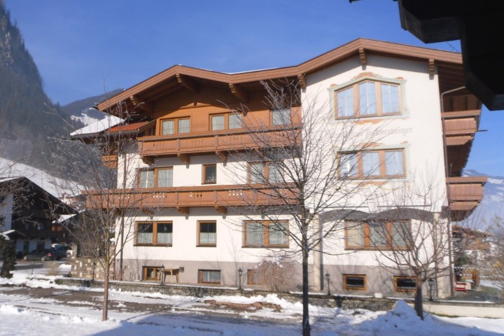 Gästehaus Schneeberger in Mayrhofen (Zillertal) günstig buchen / Österreich Gästehaus Schneeberger in Mayrhofen (Zillertal), Gästehaus Schneeberger / Österreich