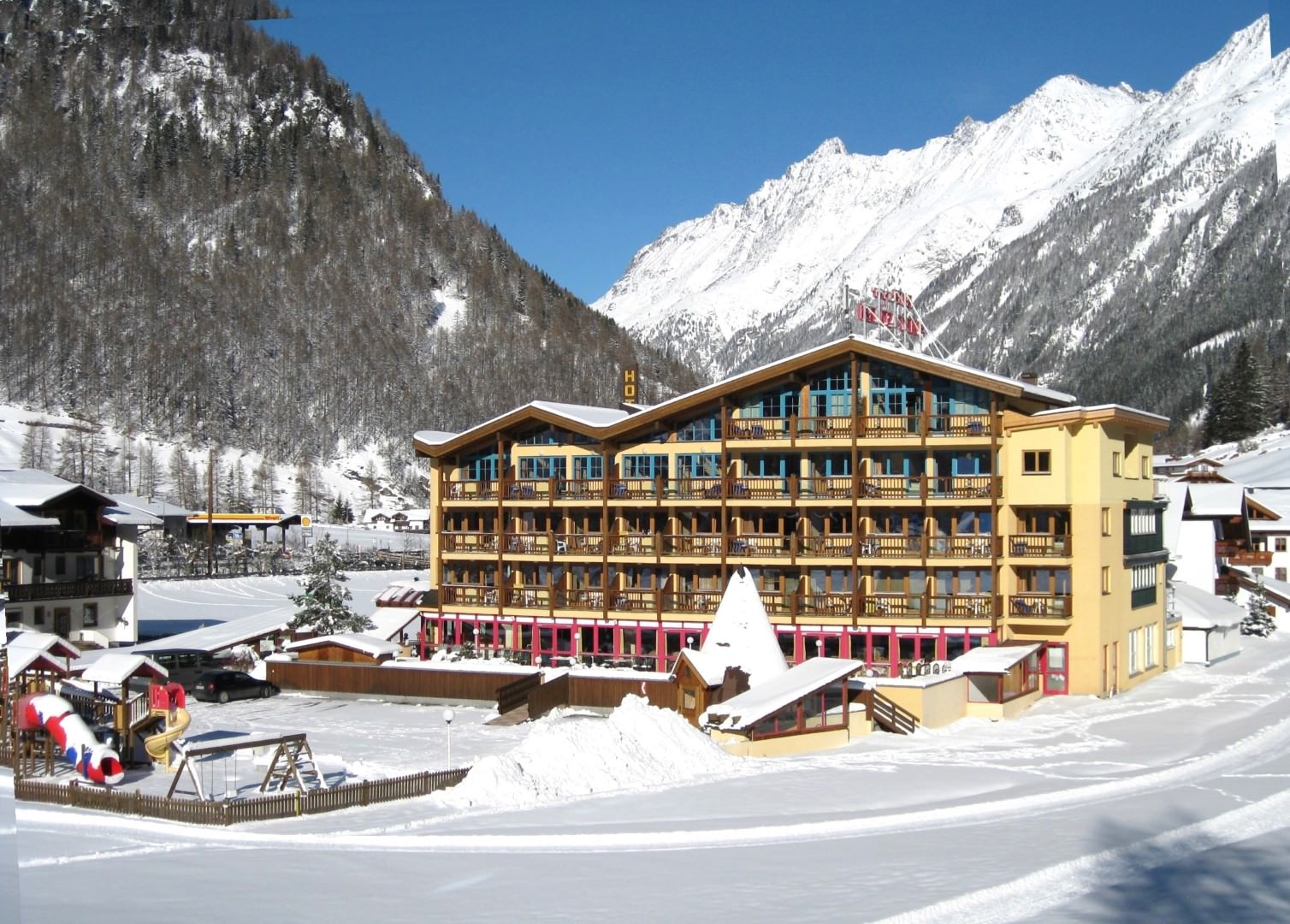 Hotel Sunny in Sölden (Ötztal) günstig buchen / Österreich Hotel Sunny in Sölden (Ötztal), Hotel Sunny / Österreich