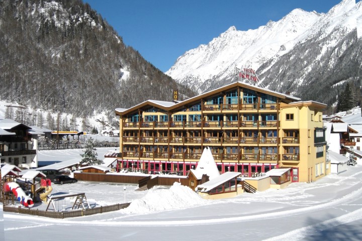 Hotel Sunny in Sölden (Ötztal) günstig buchen / Österreich Hotel Sunny in Sölden (Ötztal), Hotel Sunny / Österreich