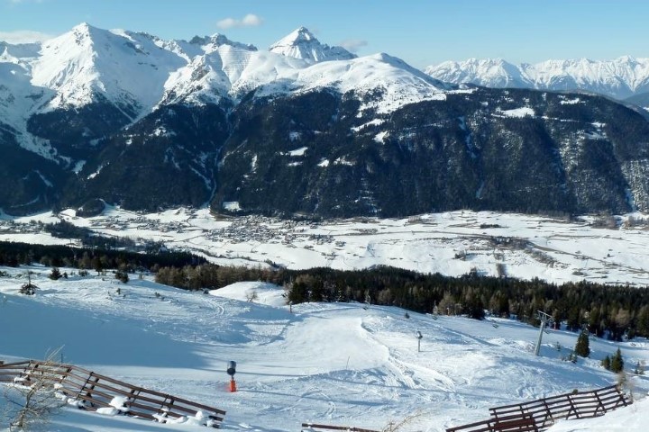 Skigebiet Innsbruck - Oberperfuss - Kolsassberg - Thaur Skigebiet Innsbruck - Oberperfuss - Kolsassberg - Thaur