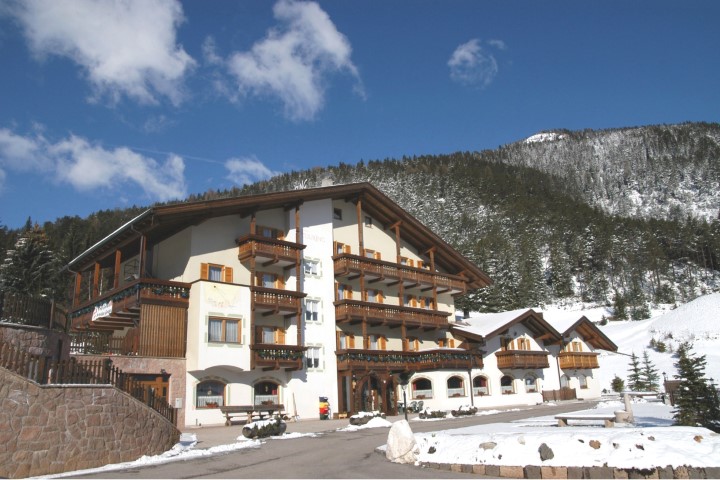 Hotel Touring in Pozza (Dolomiten) günstig buchen / Italien Hotel Touring in Pozza (Dolomiten), Hotel Touring / Italien