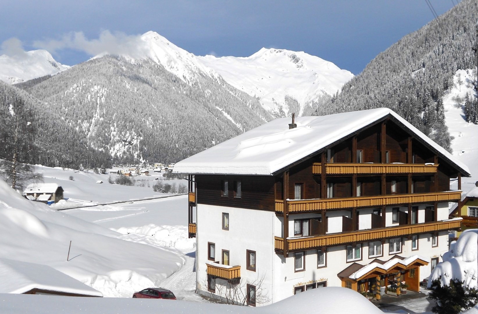Hotel-Pension Oswald in Mallnitz (Mölltaler Gletscher) günstig buchen / Österreich Hotel-Pension Oswald in Mallnitz (Mölltaler Gletscher), Hotel-Pension Oswald / Österreich