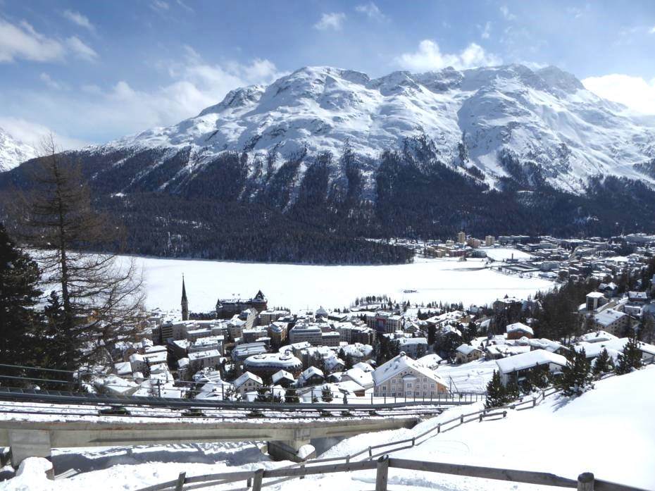 Skigebiet St. Moritz im Engadin Skigebiet St. Moritz im Engadin