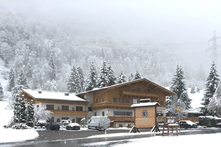 Hotel Künstleralm in Kaprun / Zell am See günstig buchen / Österreich Hotel Künstleralm in Kaprun / Zell am See, Hotel Künstleralm / Österreich