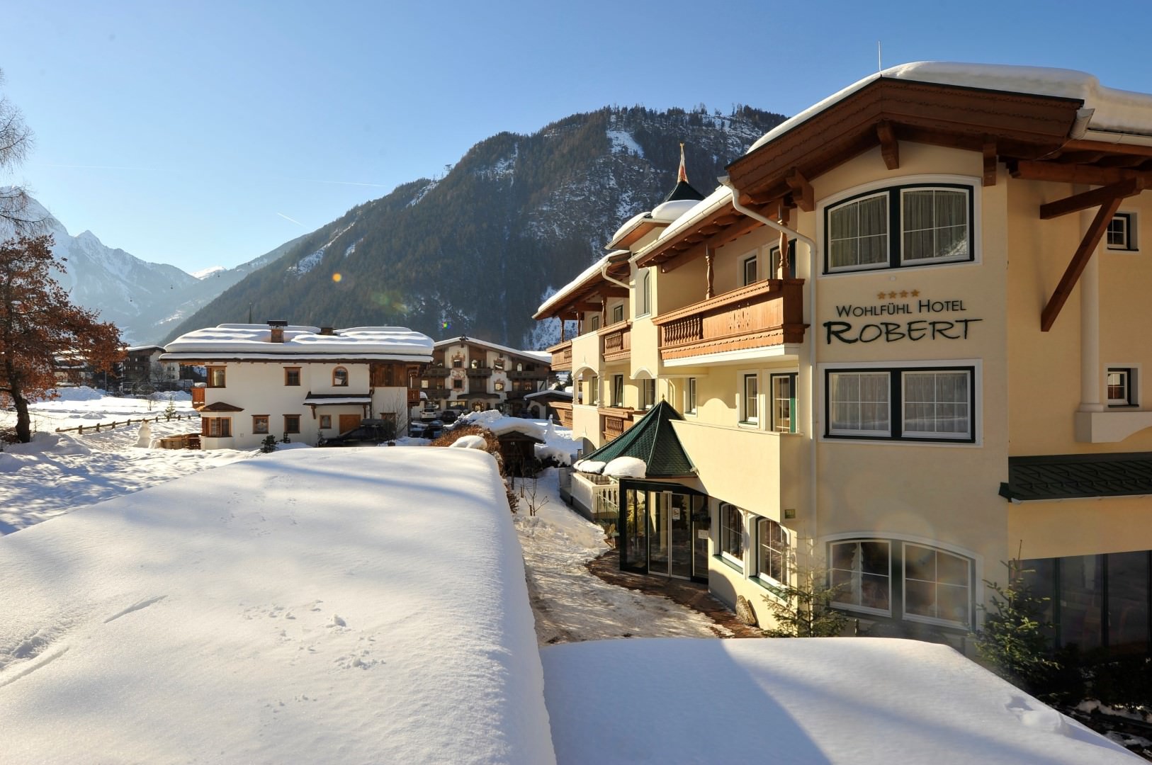 Wohlfühl Hotel Garni Robert in Mayrhofen (Zillertal) günstig buchen / Österreich Wohlfühl Hotel Garni Robert in Mayrhofen (Zillertal), Wohlfühl Hotel Garni Robert / Österreich