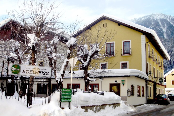 Gasthof Edelweiss - Bierhotel Loncium in Nassfeld-Hermagor günstig buchen / Österreich Gasthof Edelweiss - Bierhotel Loncium in Nassfeld-Hermagor, Gasthof Edelweiss - Bierhotel Loncium / Österreich
