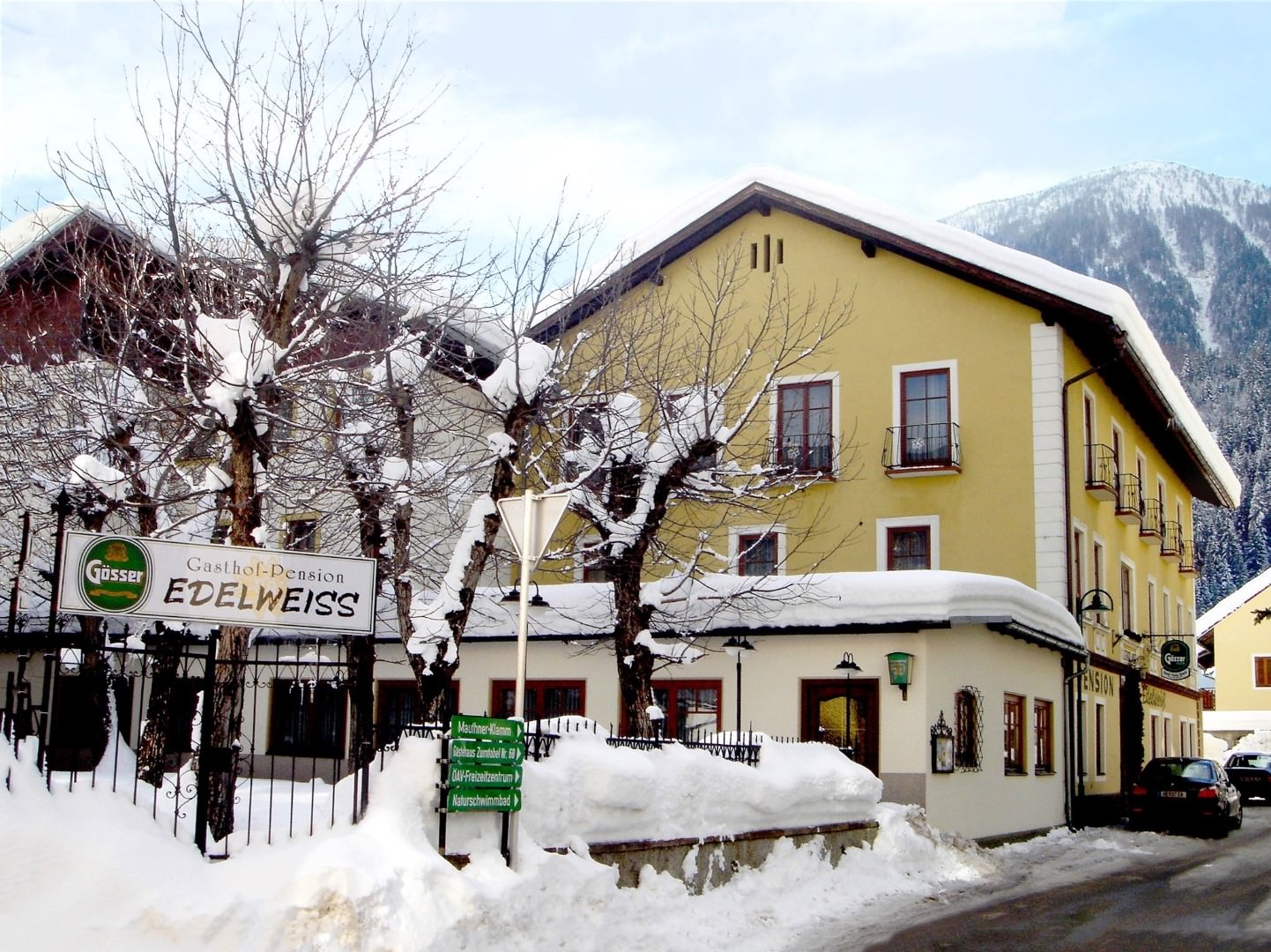 Gasthof Edelweiss - Bierhotel Loncium in Nassfeld-Hermagor günstig buchen / Österreich Gasthof Edelweiss - Bierhotel Loncium in Nassfeld-Hermagor, Gasthof Edelweiss - Bierhotel Loncium / Österreich