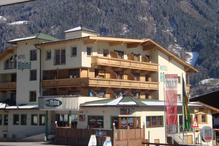 Hotel Alpina in Kaltenbach - Ried - Stumm günstig buchen / Österreich Hotel Alpina in Kaltenbach - Ried - Stumm, Hotel Alpina / Österreich