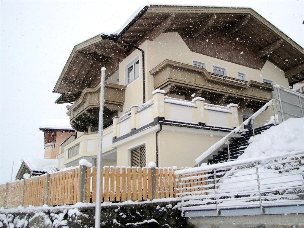 Ferienwohnung Eberharter in Fügen (Zillertal) günstig buchen / Österreich Ferienwohnung Eberharter in Fügen (Zillertal), Ferienwohnung Eberharter / Österreich