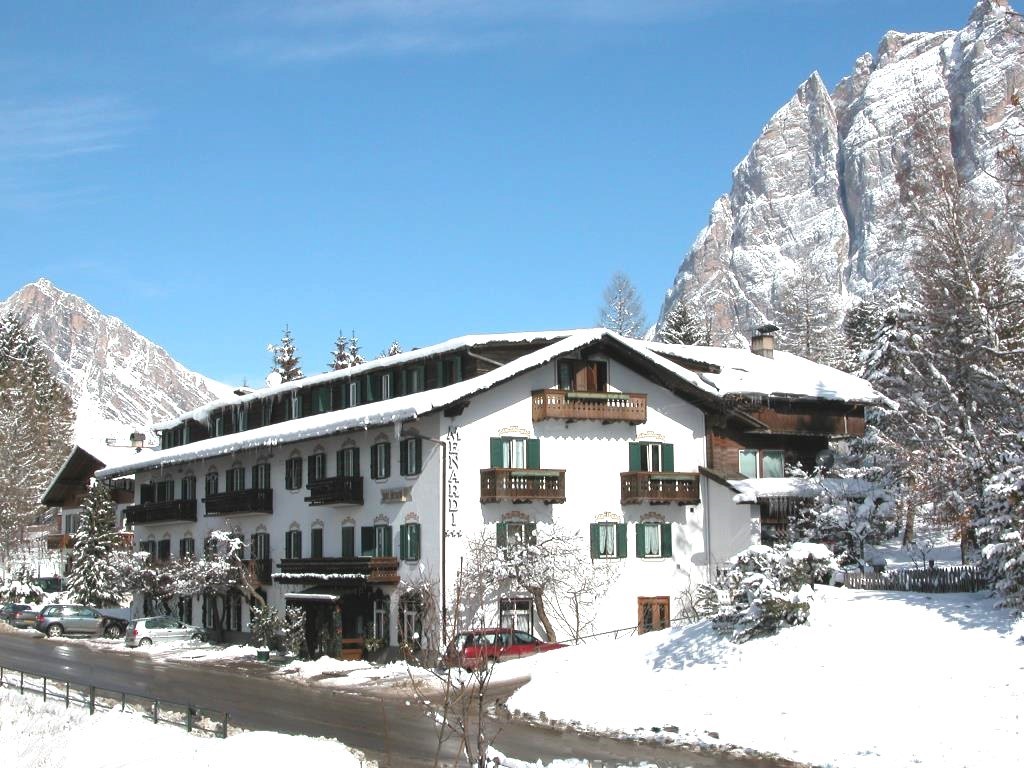 Hotel Menardi in Cortina d-Ampezzo günstig buchen / Italien Hotel Menardi in Cortina d-Ampezzo, Hotel Menardi / Italien