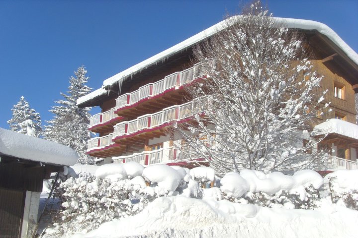 Hotel Bellevue billig / Kleinwalsertal Österreich verfügbar