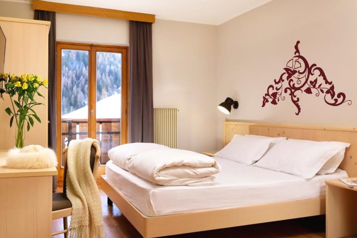Hotel Principe Marmolada preiswert / Fassatal (Dolomiten) Buchung