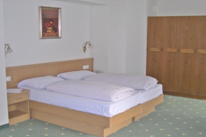 Hotel Olympia preiswert / Wolkenstein Buchung