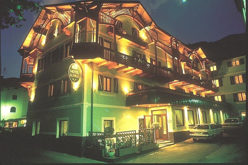 Hotel Alpina in Monte Rosa günstig buchen / Italien Hotel Alpina in Monte Rosa, Hotel Alpina / Italien