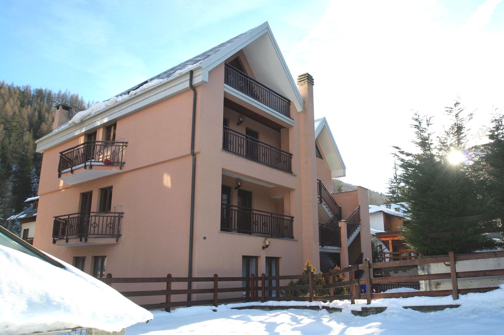 Residence Villa Frejus in Bardonecchia günstig buchen / Italien Residence Villa Frejus in Bardonecchia, Residence Villa Frejus / Italien