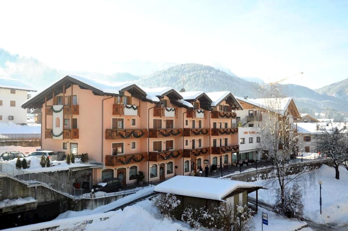 Family Hotel La Perla in San Martino di Castrozza günstig buchen / Italien Family Hotel La Perla in San Martino di Castrozza, Family Hotel La Perla / Italien