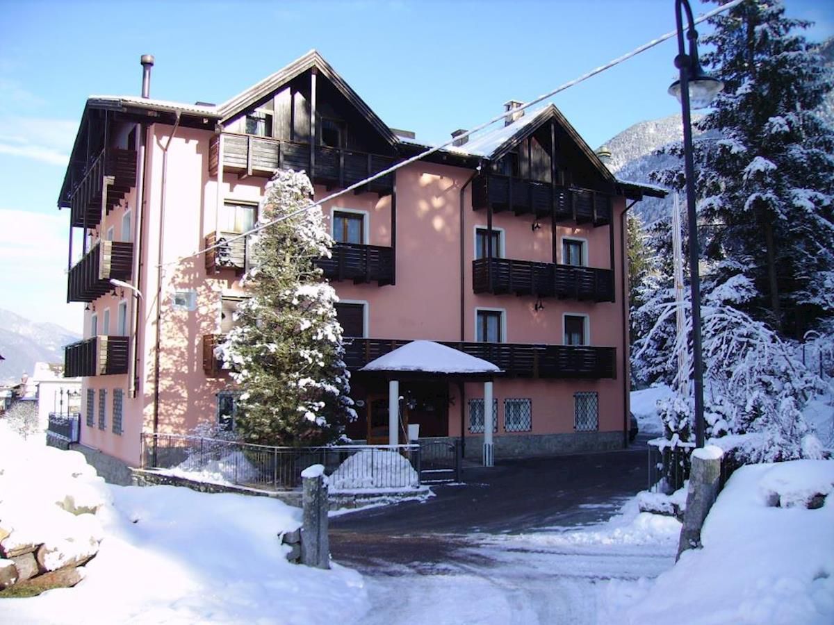Park Hotel Bellevue in Folgarida - Mezzana (Trentino) günstig buchen / Italien Park Hotel Bellevue in Folgarida - Mezzana (Trentino), Park Hotel Bellevue / Italien