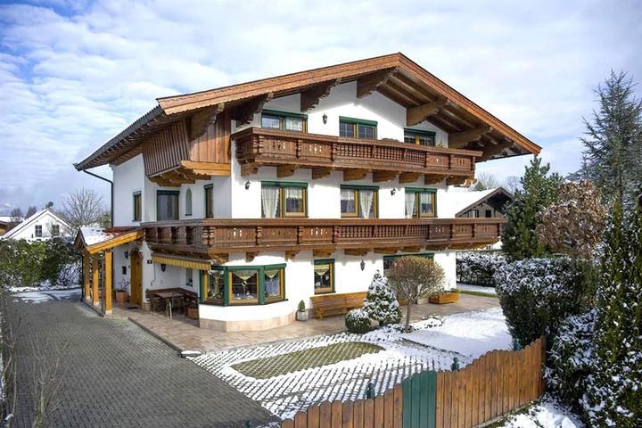 Appartementhaus Planer frei / Schwendt Österreich Skipass