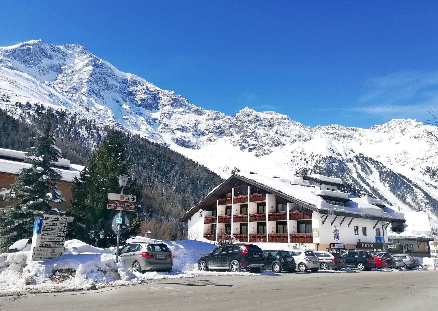 Hotel Alpina Mountain Resort in Stilfser Joch - Ortler günstig buchen / Italien Hotel Alpina Mountain Resort in Stilfser Joch - Ortler, Hotel Alpina Mountain Resort / Italien