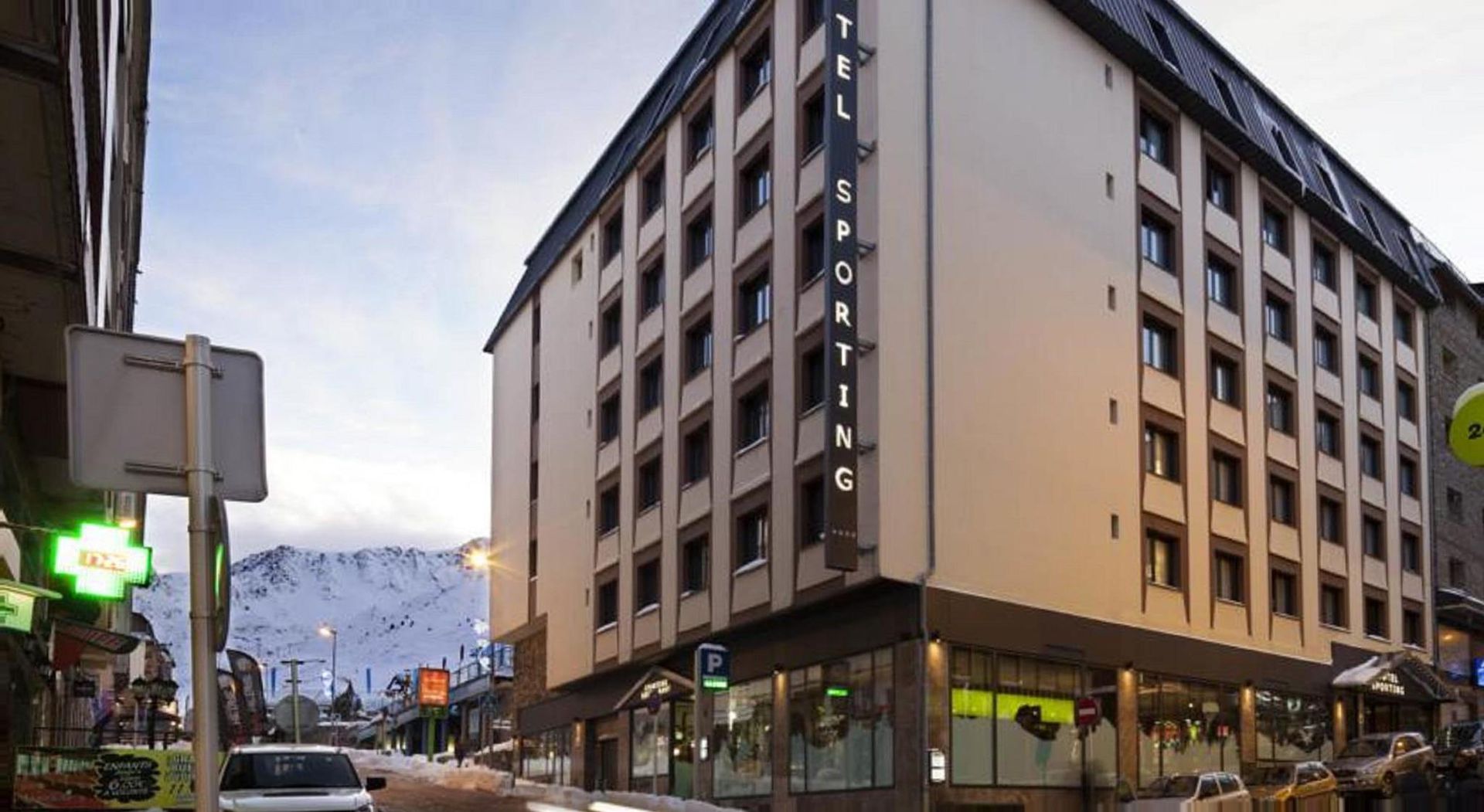 Hotel Sporting (ÜF) - Unterkunft in Pas-de-la-Casa