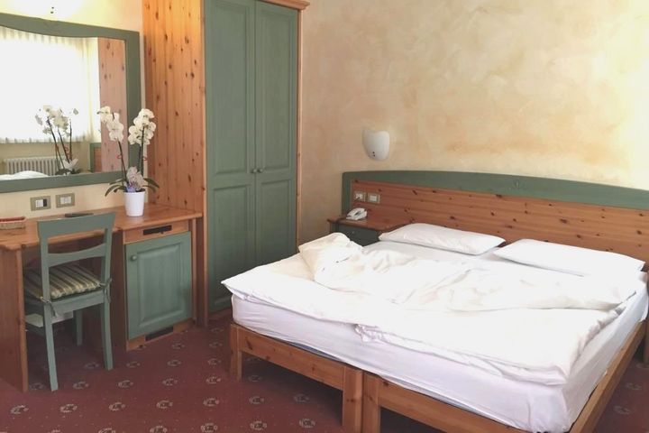 Hotel Stella Montis preiswert / Campitello Buchung