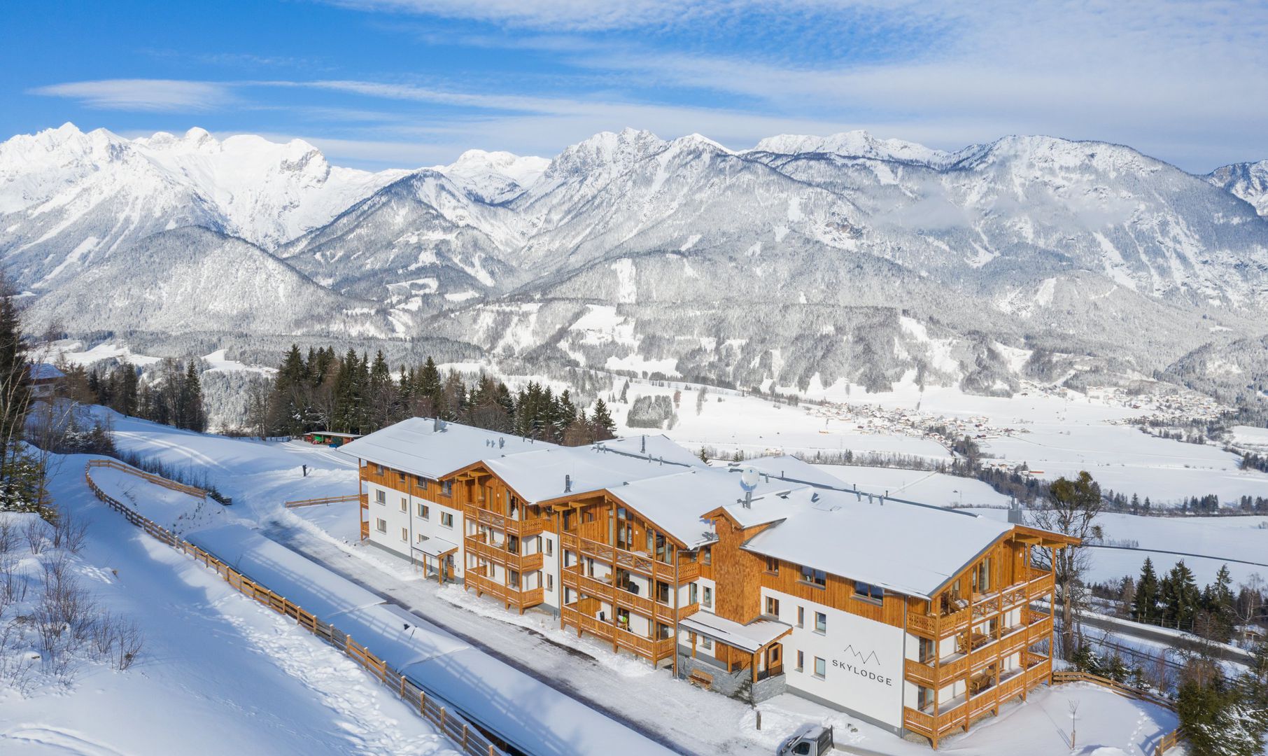 Skylodge Alpine Homes