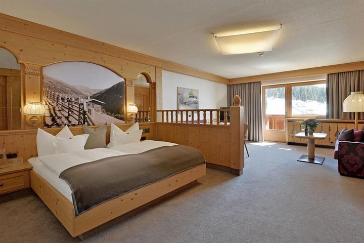 Hotel Almhof preiswert / Fügen (Zillertal) Buchung