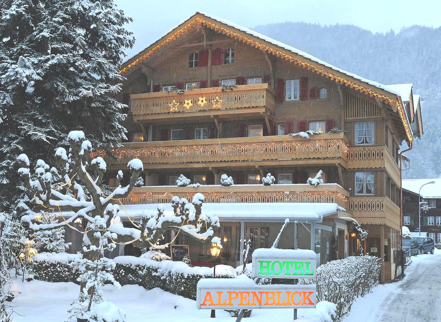 Hotel Alpenblick in Interlaken günstig buchen / Schweiz Hotel Alpenblick in Interlaken, Hotel Alpenblick / Schweiz