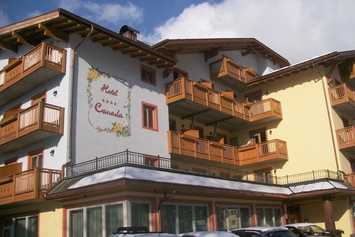 Hotel Canada in Pinzolo (Madonna di Campiglio) günstig buchen / Italien Hotel Canada in Pinzolo (Madonna di Campiglio), Hotel Canada / Italien