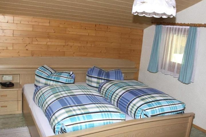 Ferienwohnung Bickel preiswert / Montafon Buchung