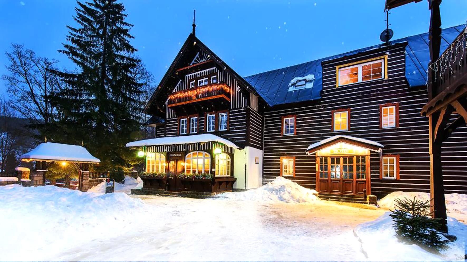 Hotel Tri Ruže in Spindlermühle, Hotel Tri Ruže / Tschechien