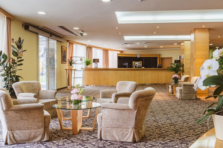 Hotel Ramada Hotels & Suites frei / Kranjska Gora Slowenien Skipass