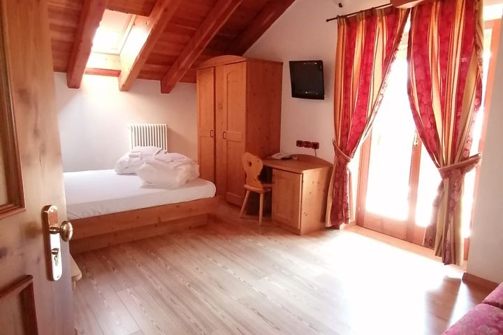 Hotel Dal Bracconiere preiswert / Folgarida - Mezzana (Trentino) Buchung