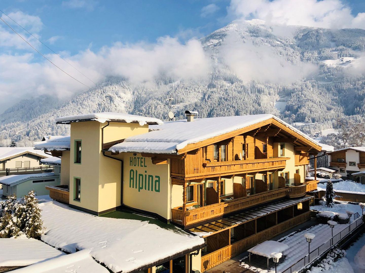 Hotel Alpina in Kaltenbach - Ried - Stumm günstig buchen / Österreich Hotel Alpina in Kaltenbach - Ried - Stumm, Hotel Alpina / Österreich