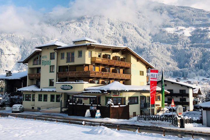 Hotel Alpina frei / Kaltenbach - Ried - Stumm Österreich Skipass
