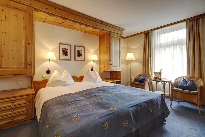 Hotel Meierhof preiswert / Davos Buchung