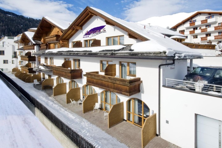 Hotel Amadeus Micheluzzi in Serfaus-Fiss-Ladis günstig buchen / Österreich Hotel Amadeus Micheluzzi in Serfaus-Fiss-Ladis, Hotel Amadeus Micheluzzi / Österreich