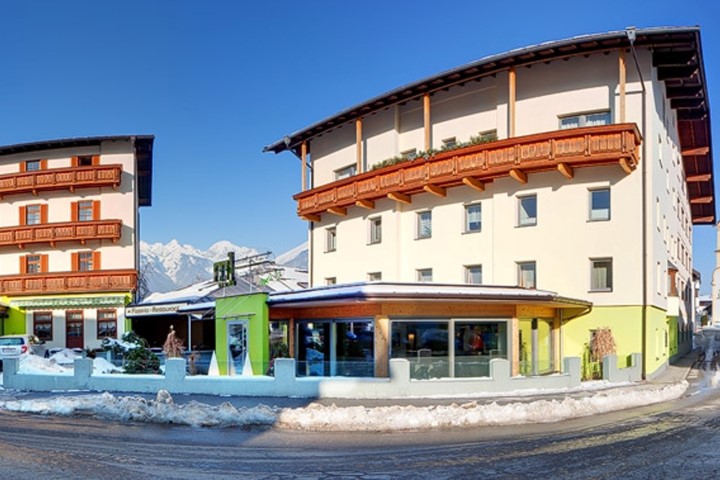 Hotel Krone in Skigroßraum Innsbruck günstig buchen / Österreich Hotel Krone in Skigroßraum Innsbruck, Hotel Krone / Österreich