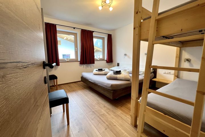 Ferienwohnung Christina frei / Hippach (Zillertal) Österreich Skipass