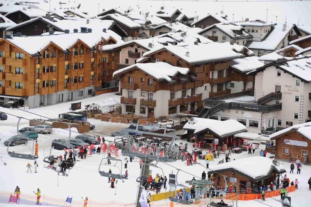 Hotel Helvetia - Unterkunft in Livigno